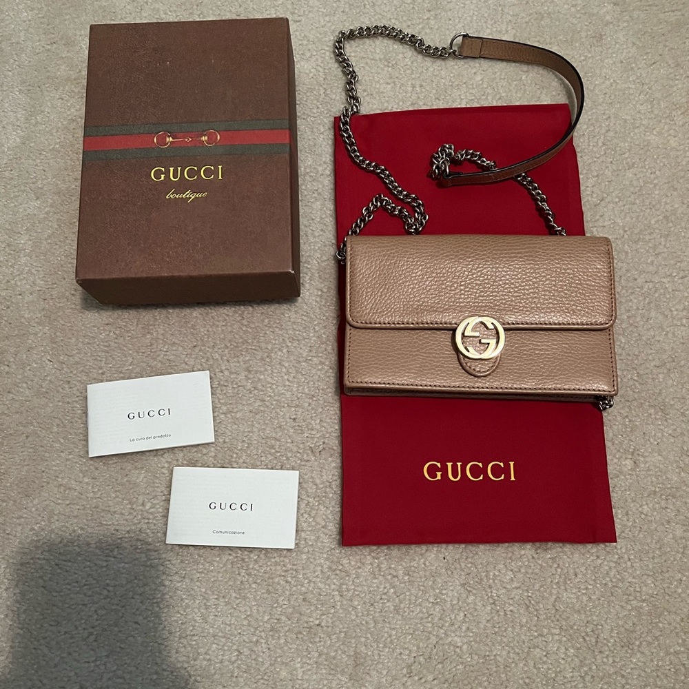 GUCCI Wallet on Chain